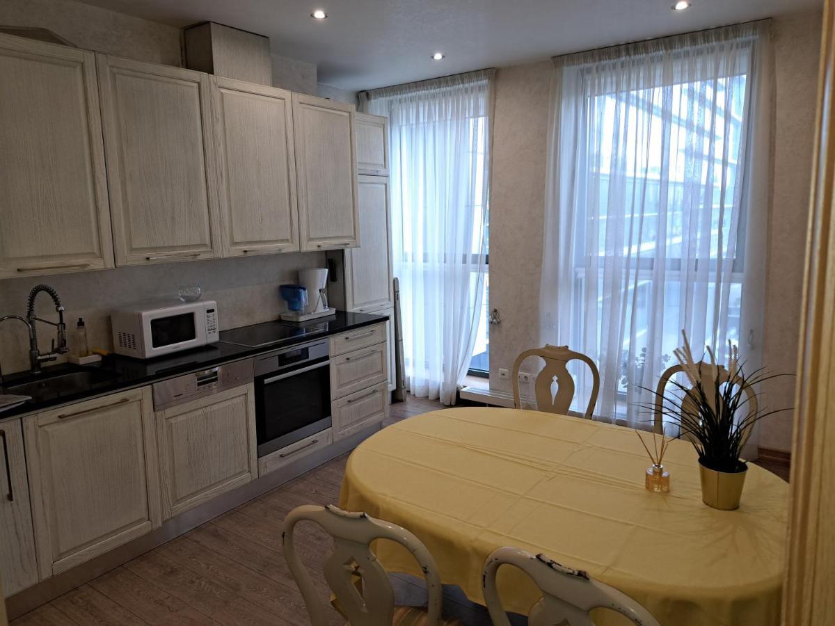 Andyshaun Service Appartments Riga Kültér fotó